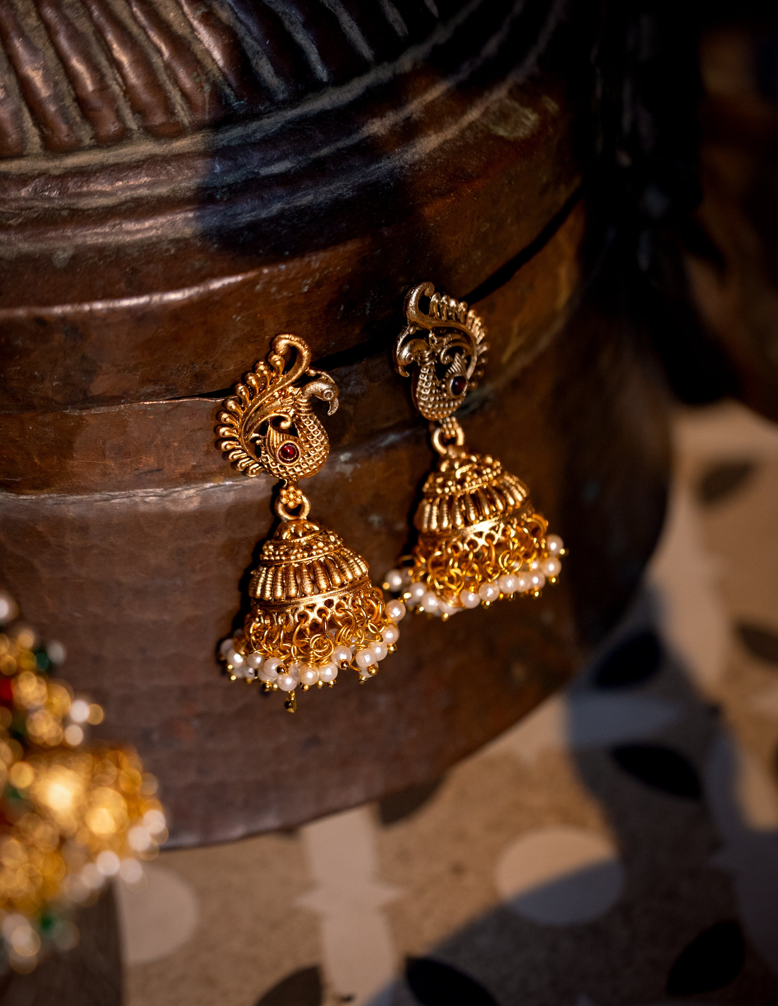 Nritya Temple Necklace Set Secondary image