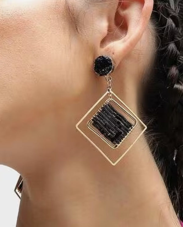 Asma Monalisa Dangler Earrings