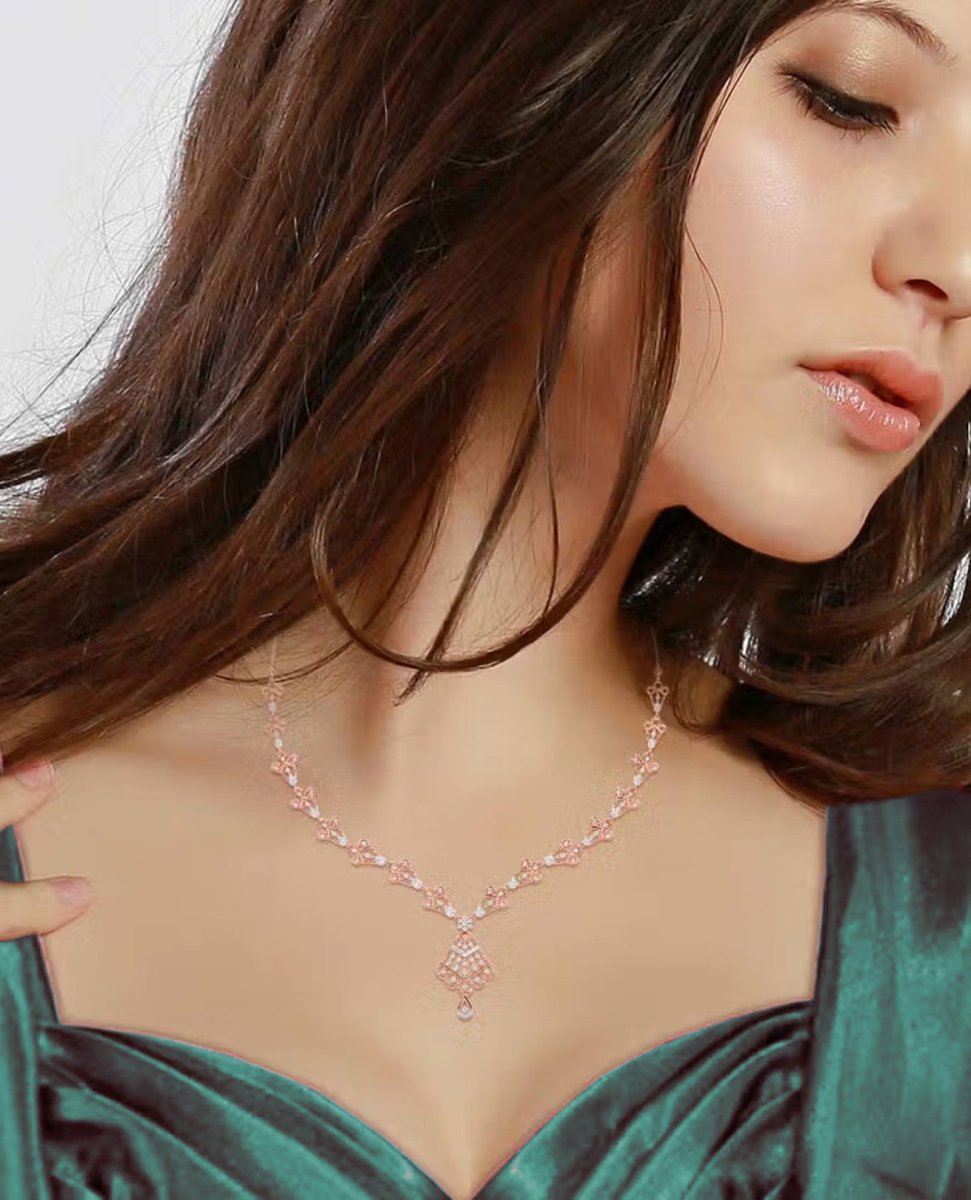 Aavya Diamond Necklace